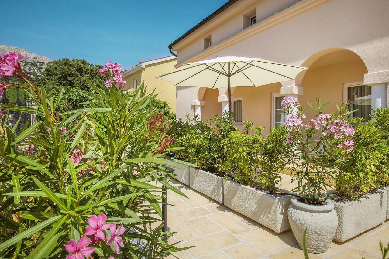 Residence Mediterraneo II Башка Экстерьер фото